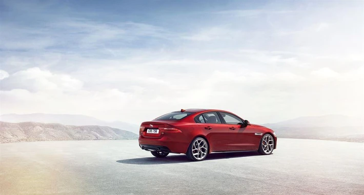 Jaguar XE S