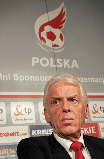 FBL-POL-COACH-BEENHAKKER