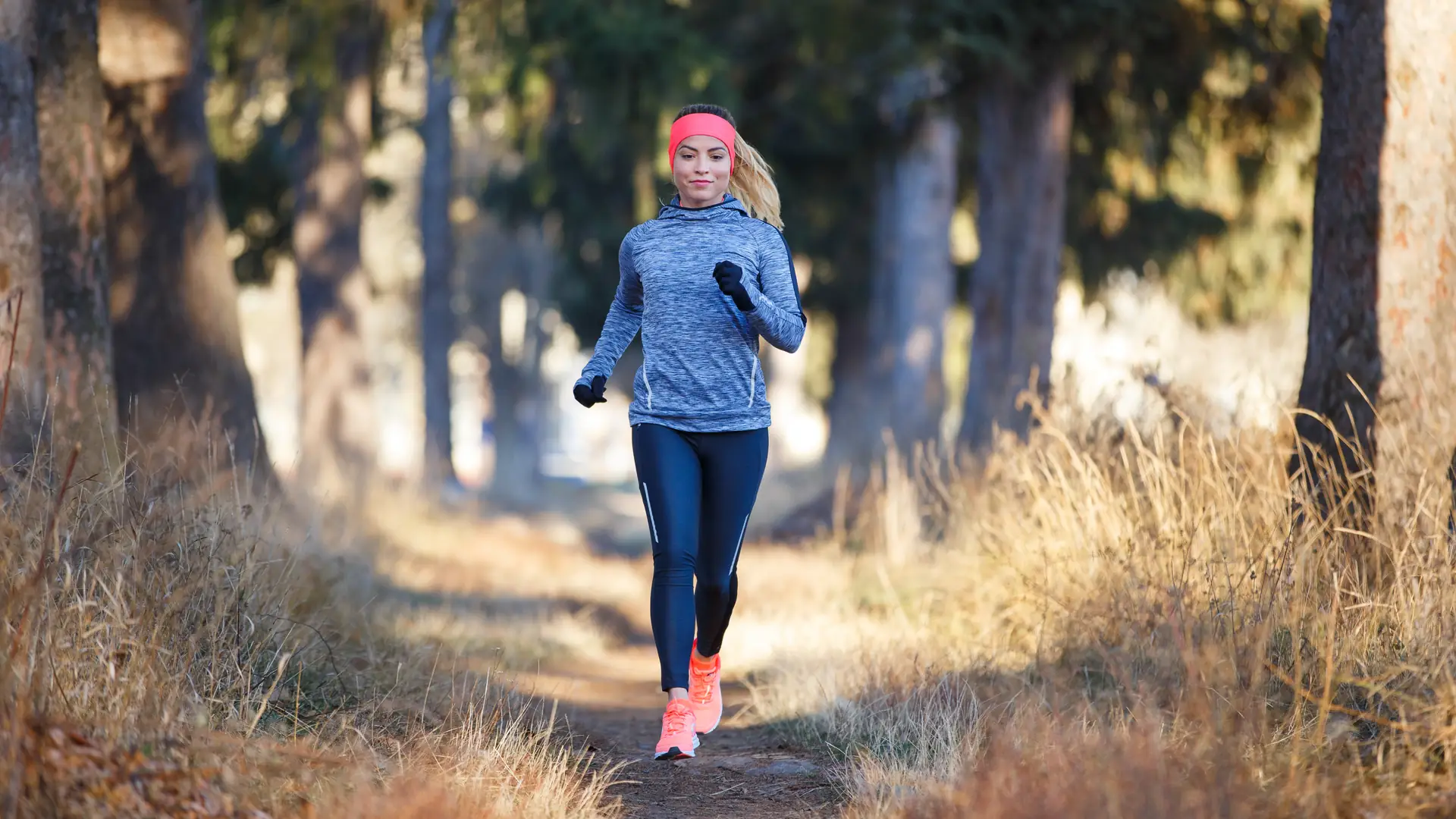 Aktywnie i tanio, czyli promocje New Balance na odzież sportową. Zniżki o ponad 60 proc.!