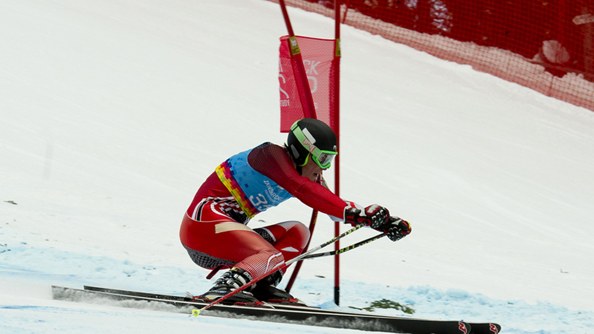Andrzej Dziedzic uzyskał bardzo dobry czas w drugim przejeździe i zajął 15, miejsce w slalomie gigancie podczas Pierwszych Zimowych Młodzieżowych Igrzysk Olimpijskich. Triumfował Austriak Marco Schwarz.
