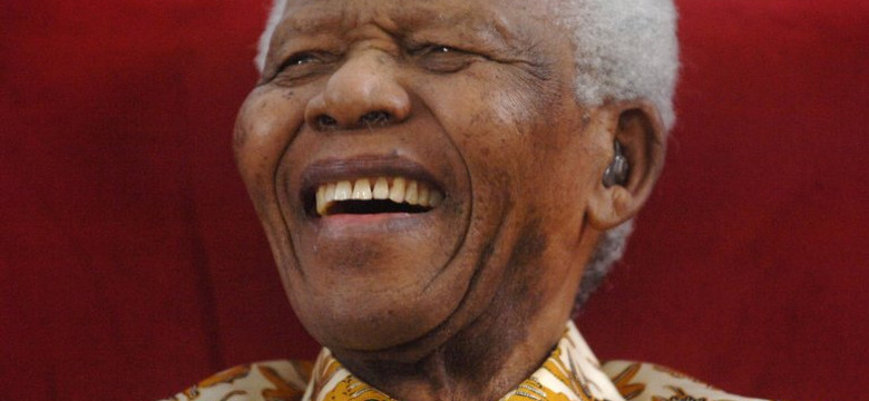 "Każdy kiedyś umrze". Nelson Mandela od kilku lat powtarza to zdumionym współpracownikom. Ale wielu jego rodaków z niepokojem myśli o przyszłości kraju po jego odejściu