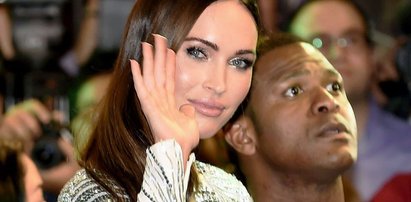 Megan Fox błyszczała jak choinka na premierze