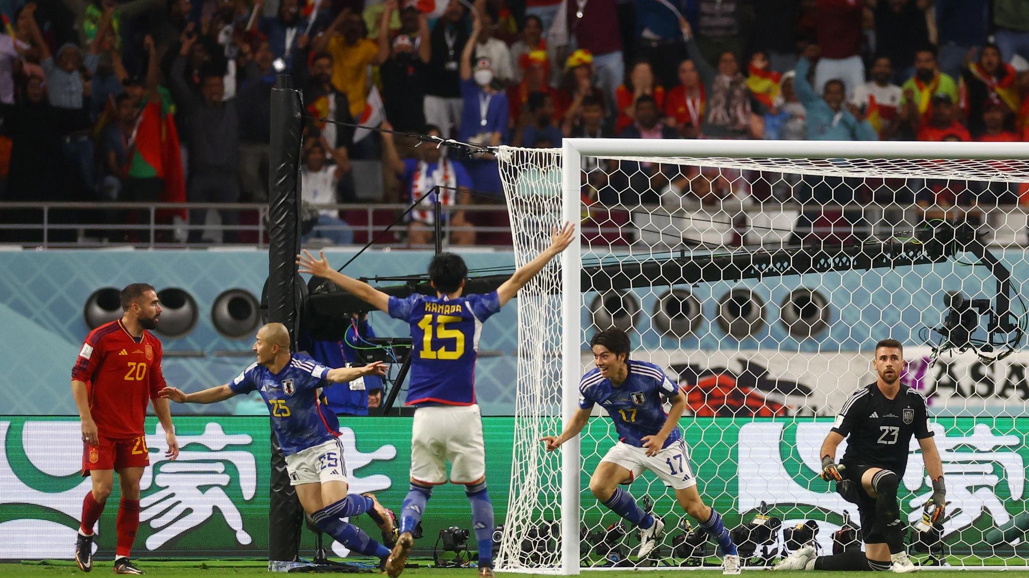 VIDEO: MS vo futbale 2022: Japonsko šokujúcim víťazom skupiny, Španieli  nepomohli Nemcom