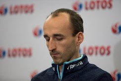 Kubica na torze jest wiecznie ostatni, ale nie jest najgorzej opłacanym kierowcą F1 [RANKING]