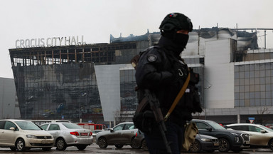 Zamach w sali koncertowej pod Moskwą. Bilans ofiar rośnie. Najnowsze informacje