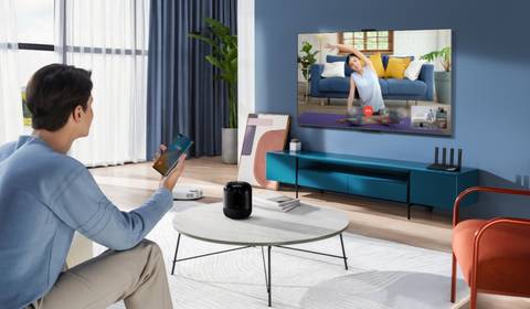 Huawei Smart Screen SE to telewizor z kamerą i możliwością prowadzenia wideokonferencji
