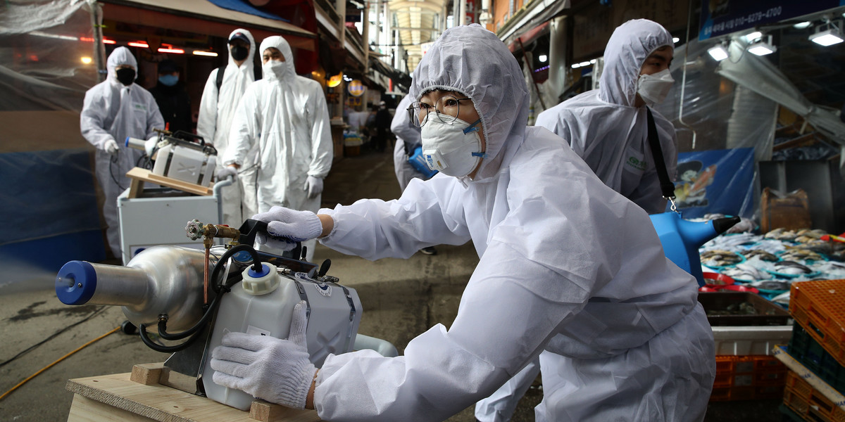 Korea Południowa stawiana jest za światowy wzór skutecznej walki z koronawirusem.