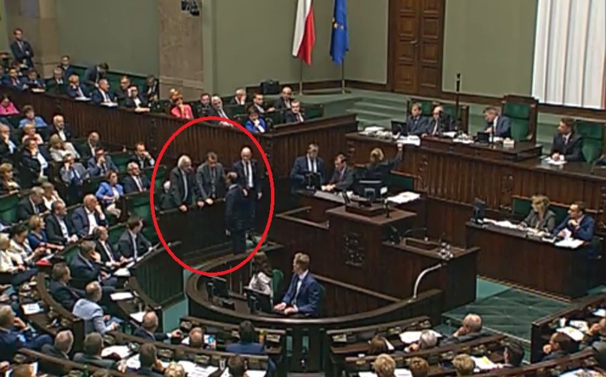 Michał Szczerba, Mariusz Błaszczak, Ryszard Terlecki / screenshot