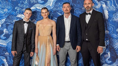 Ukraińska aktorka na premierze filmu w Cannes. Miała suknię w barwach narodowych