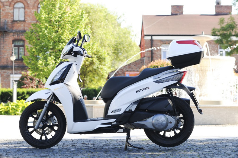 Kymco GT300i People