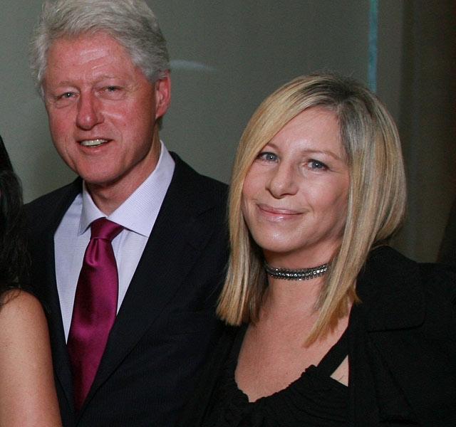 Óriási a botrány, Barbra Streisand Bill Clintonnal csalta férjét! - Blikk  Rúzs