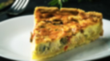 Poznaj przepis na quiche lorraine, czyli wytrawną francuską tartę