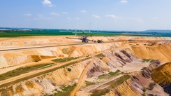 Nieznanego pochodzenia dron w kopalni. Służby postawione w stan alarmu