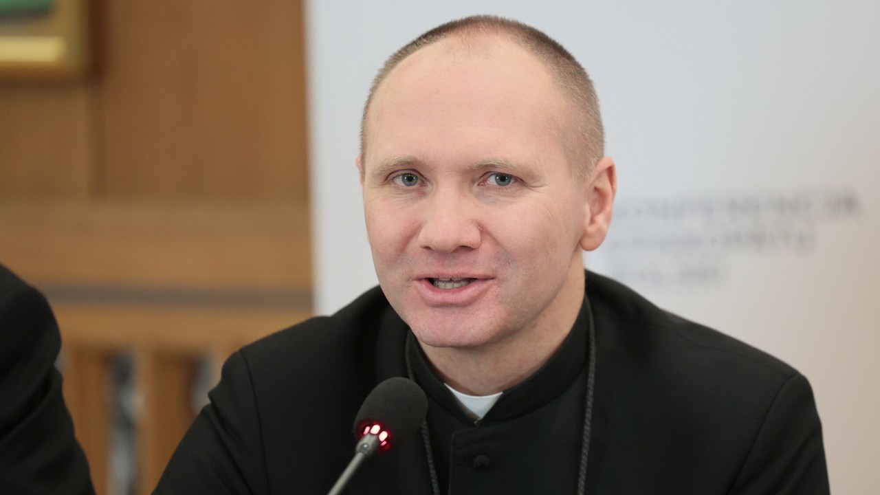 Nadużycia popularnego duchownego. Misjonarze oblaci reagują na doniesienia