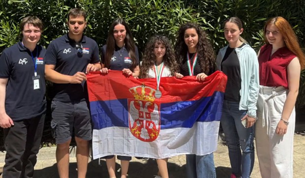Učenice iz Srbije osvojile medalje na Evropskoj olimpijadi iz informatike