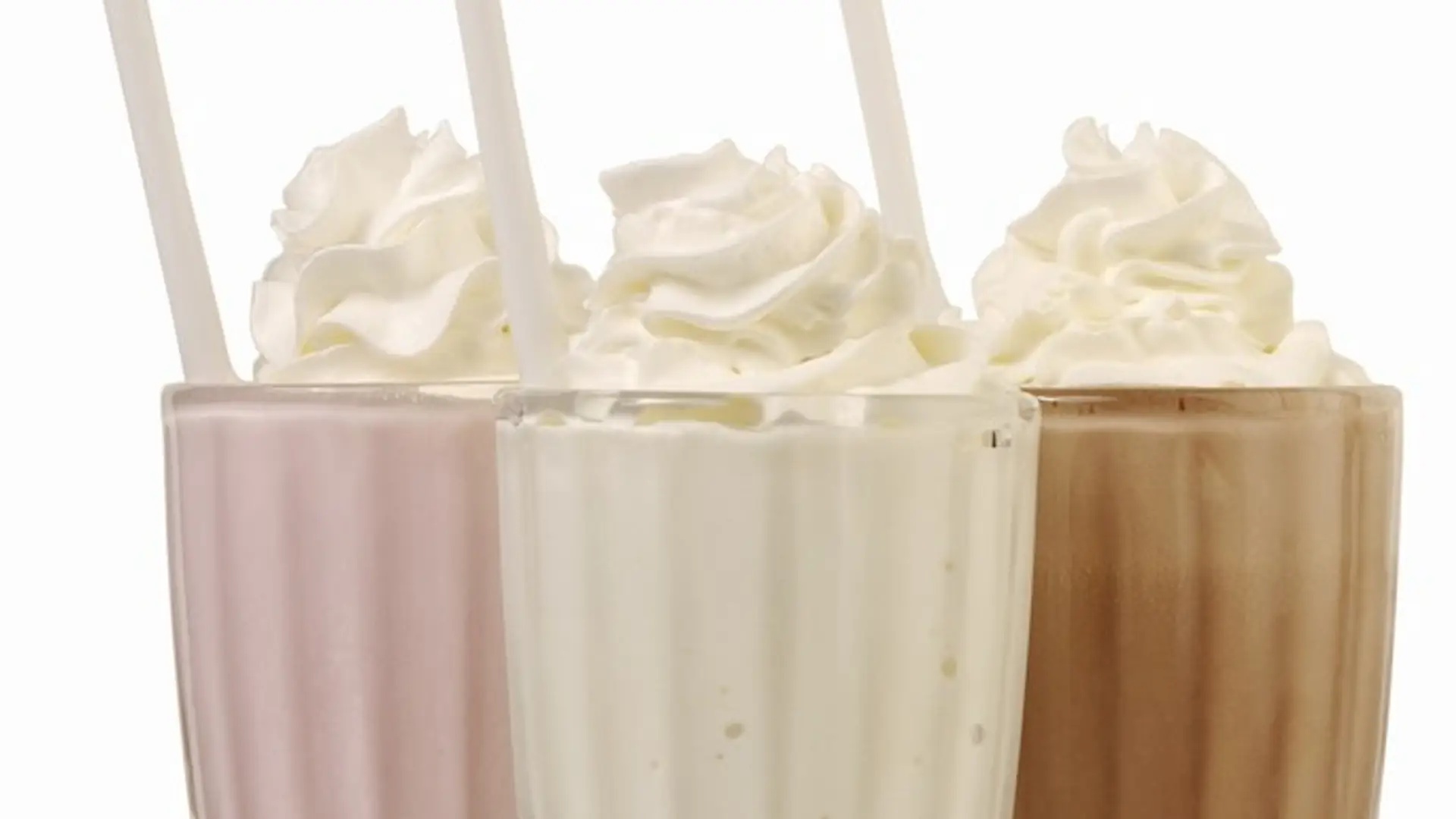 Domowy milkshake truskawkowy