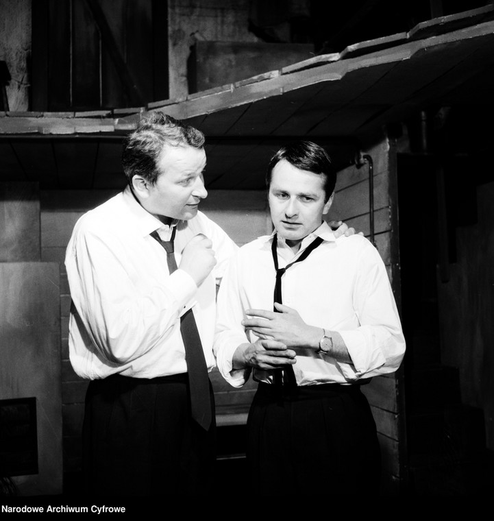 Gustaw Lutkiewicz i Jan Mayzel w sztuce "Stefan" (Teatr Powszechny, 1964 r.)