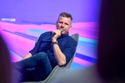 Fundacja Filipa Chajzera pod nadzorem prokuratury. Chodzi o zbiórkę na chore dziecko