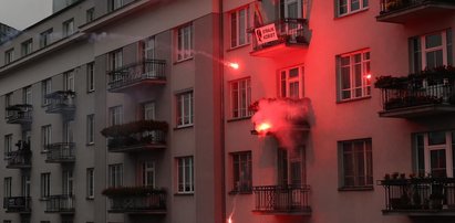 Dantejskie sceny na Marszu Niepodległości. Spłonęło mieszkanie wybitnego znawcy sztuki!