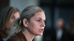 takie zakazy dla uczniów chce wprowadzić men. jest pierwsza reakcja