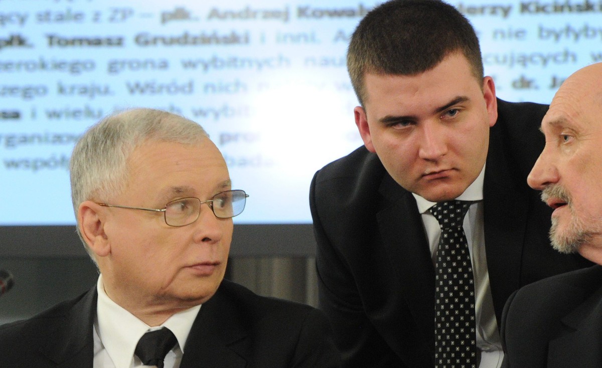 Jarosław Kaczyński i Bartłomiej Misiewicz