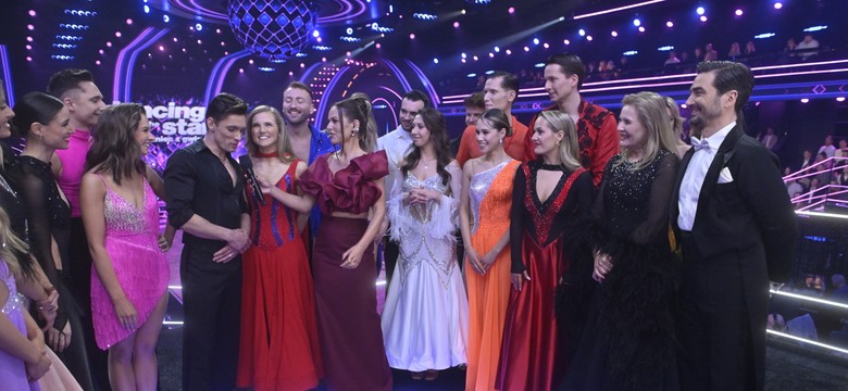 Ruszył "Taniec z gwiazdami". Tak prezentowali się m.in. Tomasz Wolny, Magda Mołek i Grażyna Szapołowska [FOTO]