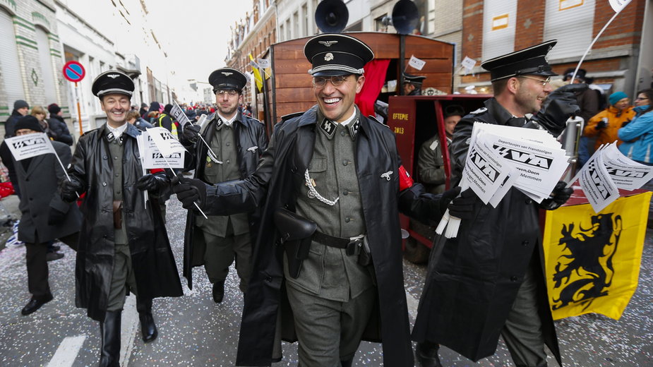 Znalezione obrazy dla zapytania: belgia parada nazistów