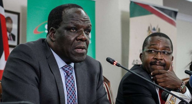 Chairman council of Governors Wycliffe Oparanya with his vice chairman Mwangi wa Iria during a presser