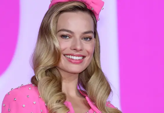 Sekret nieskazitelnej skóry Margot Robbie w "Barbie". To "napar czarownic", który kosztuje kilka złotych