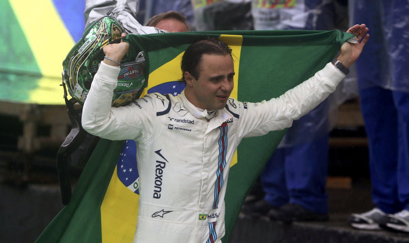 Felipe Massa miał wypadek na Interlagos. Hamilton wygrał GP Brazylii