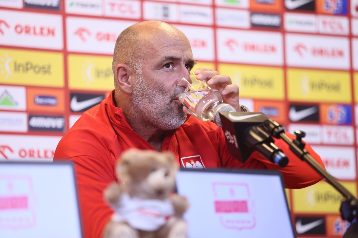 Trener piłkarskiej reprezentacji Polski Michał Probierz
