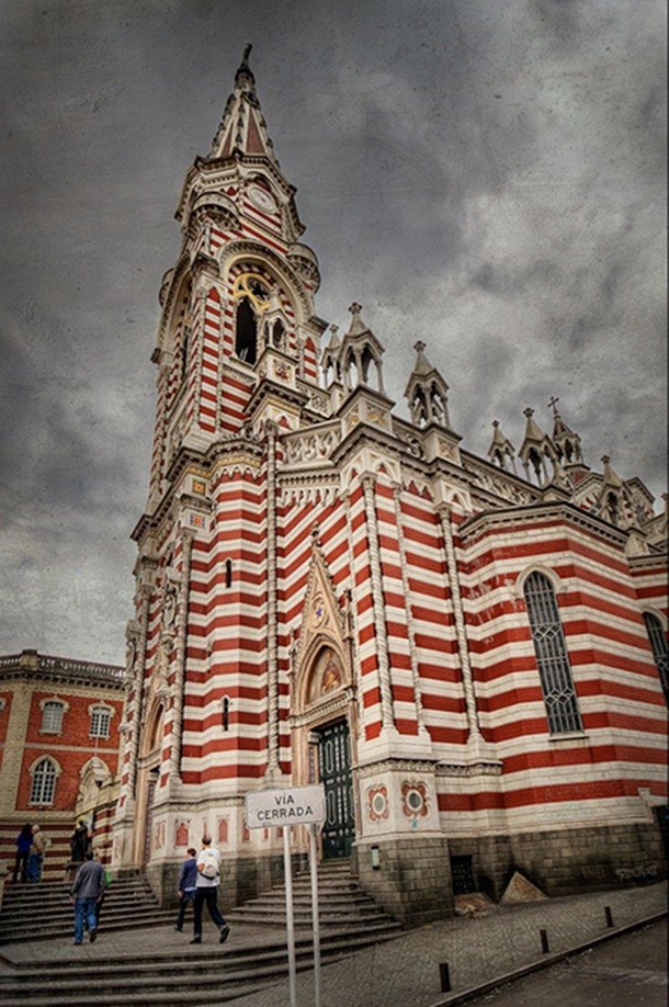 kolumbia 16 Iglesia de Nuestra Senora del Carmen, Bogota, Kolumbia