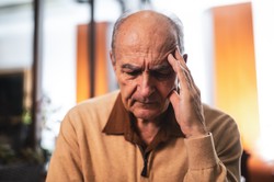 ZUS zdradził wysokość emerytury tego mężczyzny. Przepracował ponad 60 lat jako górnik, a jego emerytura woła o pomstę do nieba. Czy to błąd? Jak do tego doszło?