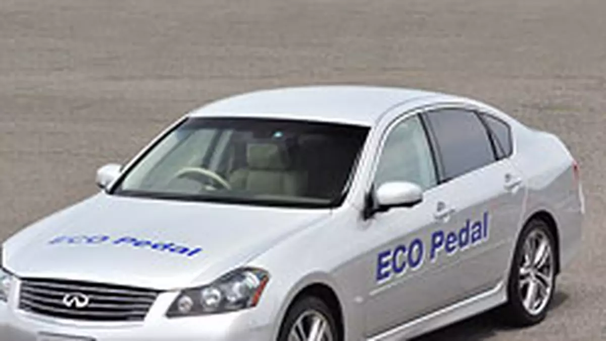Nissan Eco Pedal obniży zużycie paliwa o 5-10 %