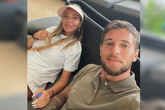 SLAVLJE NA TAJLANDU GDE SU ZAROBLJENI Pevač čestitao trudnoj verenici rođendan: "Bog mi te je poslao, da brojimo osmehe, radost i uspomene"