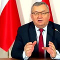 "Wirus w Polsce nie zatrzymał prac na budowach" - przekonuje minister