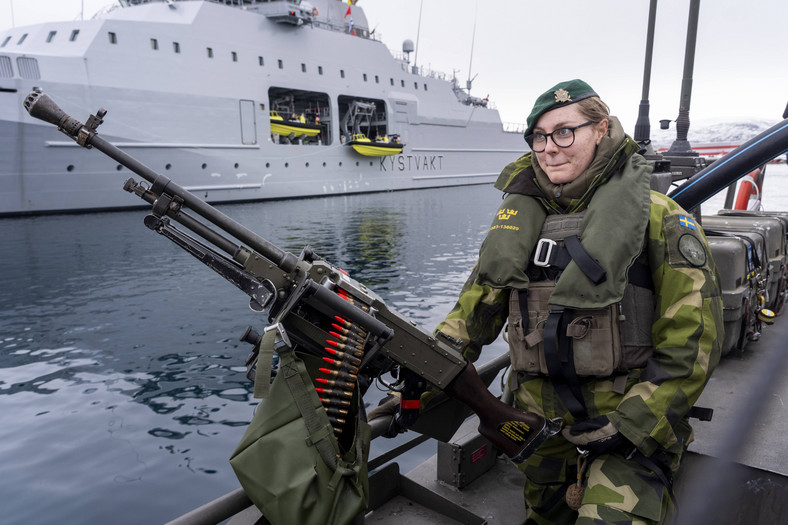 Na drugi dzień po dołączeniu Szwecji do NATO 24 szwedzkich żołnierzy dołączyło do ćwiczeń Nordic Response.