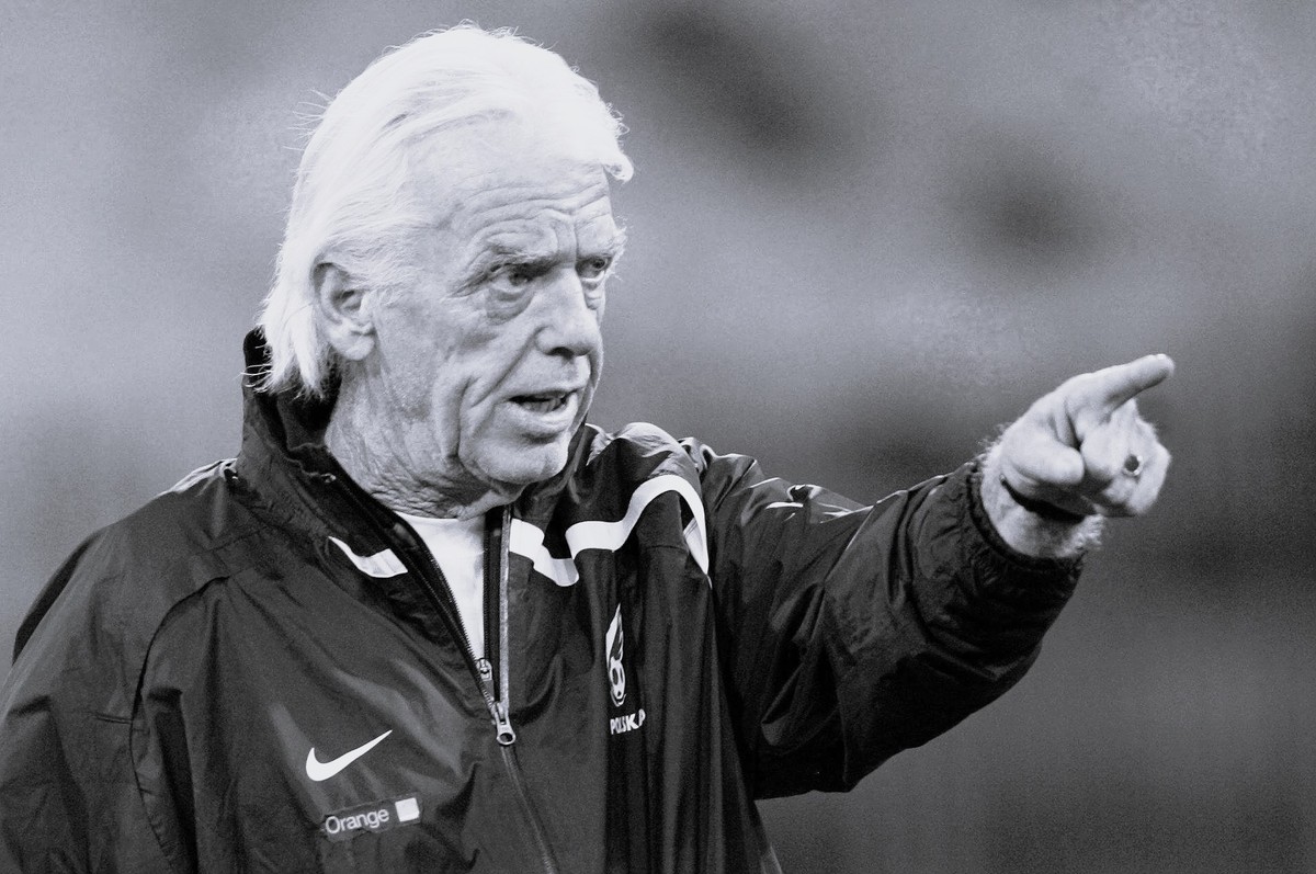 Leo Beenhakker nie żyje. Były selekcjoner piłkarskiej reprezentacji Polski miał 82 lata