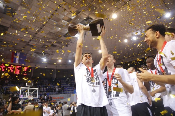 Košarkaši Partizana su u februaru osvojili Kup Radivoja Koraća