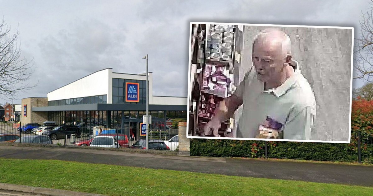 Senior z kamerą w butku szpiegował kobiety w Aldi