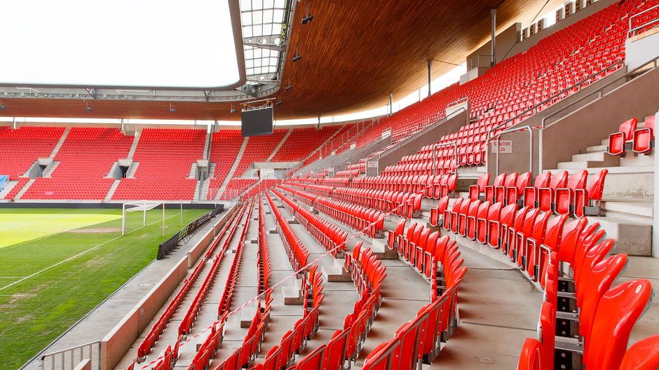 Stadion piłkarski