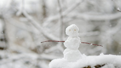 Időjárás: kemény fagy jön, akár mínusz 13 fok is lehet – Karácsonyra megérkezhet a havazás is
