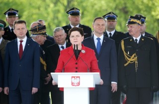 Premier: Bycie strażakiem to najbardziej szanowana służba w Polsce