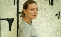 Magdalena Boczarska zagra główną rolę w serialu na podstawie prozy Katarzyny Bondy