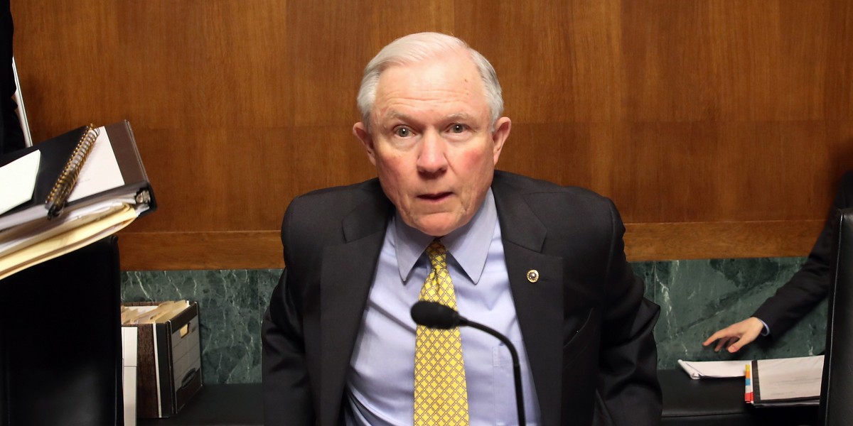 Justice Department: Jeff Sessions did not disclose meetings with Russian officials when he applied for his security clearance