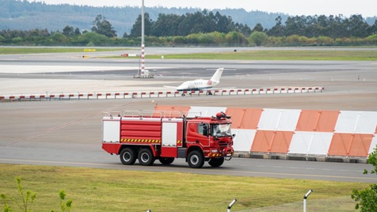 Vatrogasni kamion - ilustracija