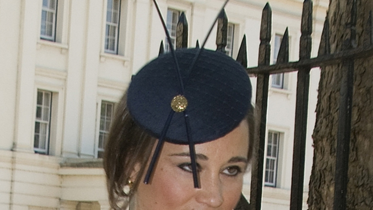 Pippa Middleton na ślubie znajomych