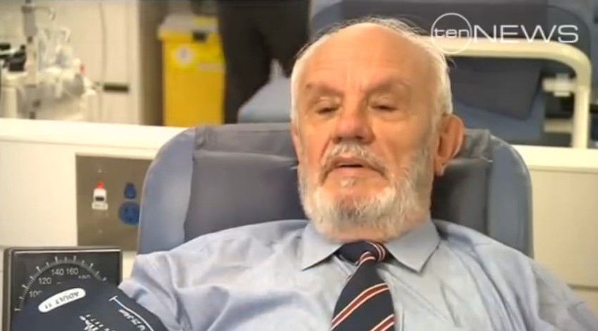 Lekari još nisu sigurni zašto Harison ima ovaj poseban tip krvi, ali pretpostavljaju da je to zbog transfuzija koje je primio kao 14-godišnjak