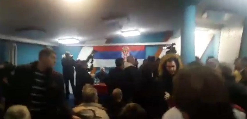 Incident na tribini u Beškoj