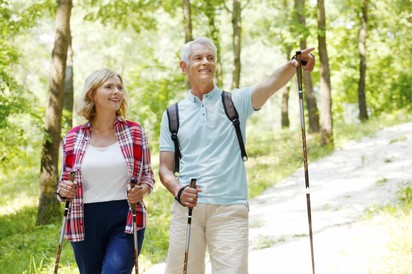 Szívbetegségre botsport: a nordic walking javítja a szívműködést